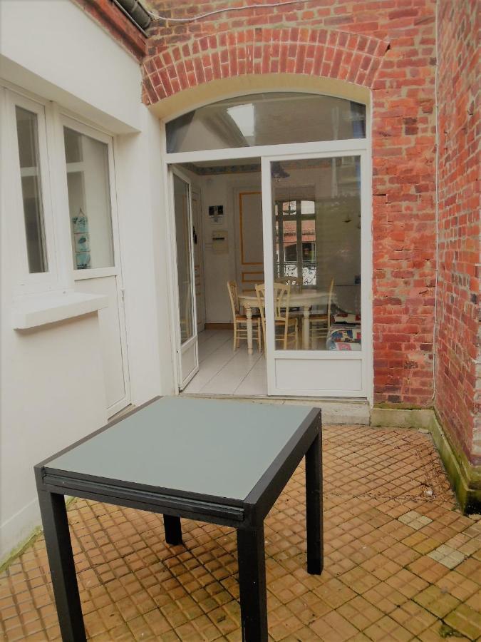 Appartement Avec Cour A 50M De La Plage Mers-les-Bains Exterior foto